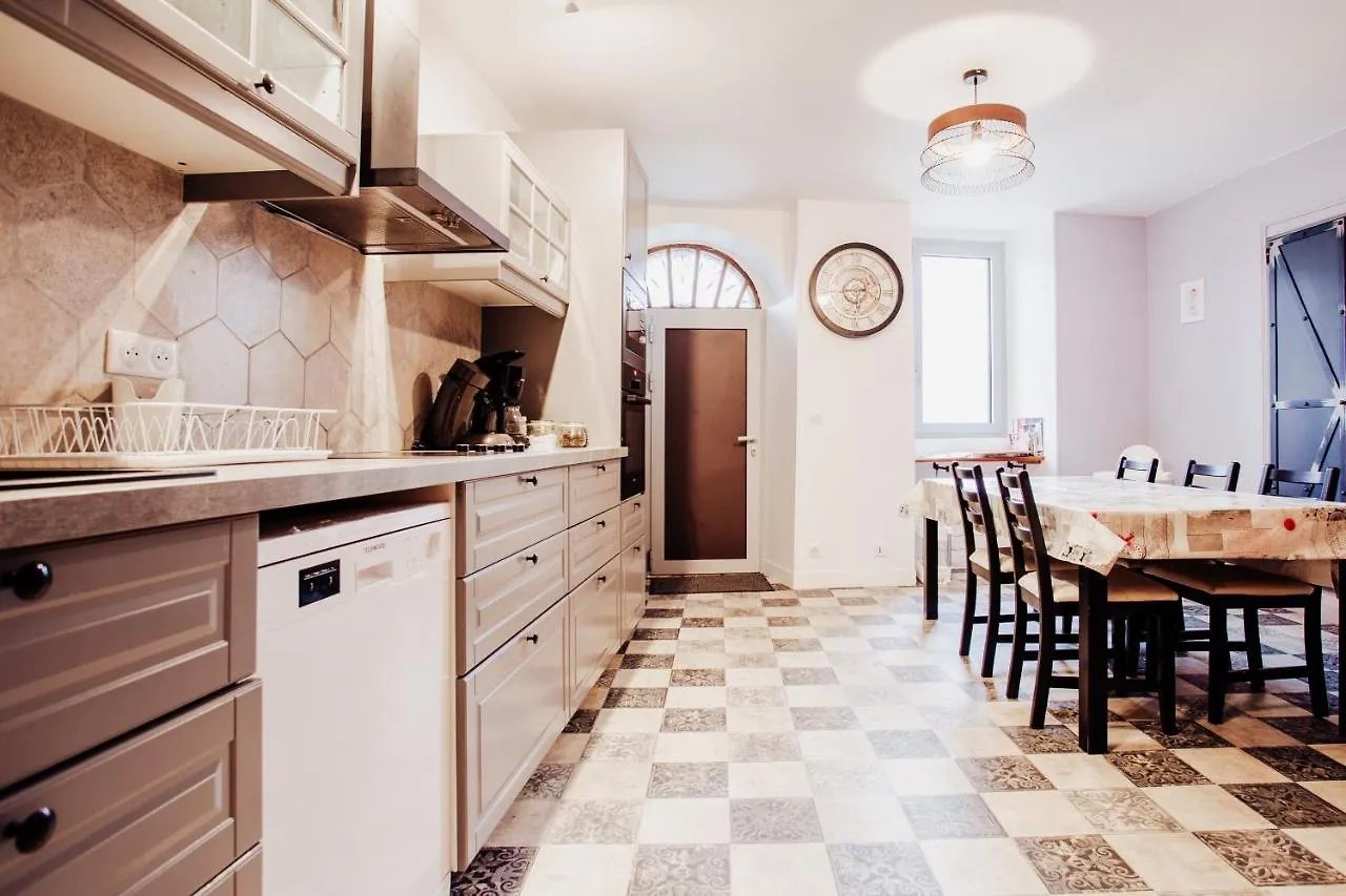 Maison Conviviable 3 Vallees Novallay 0*,